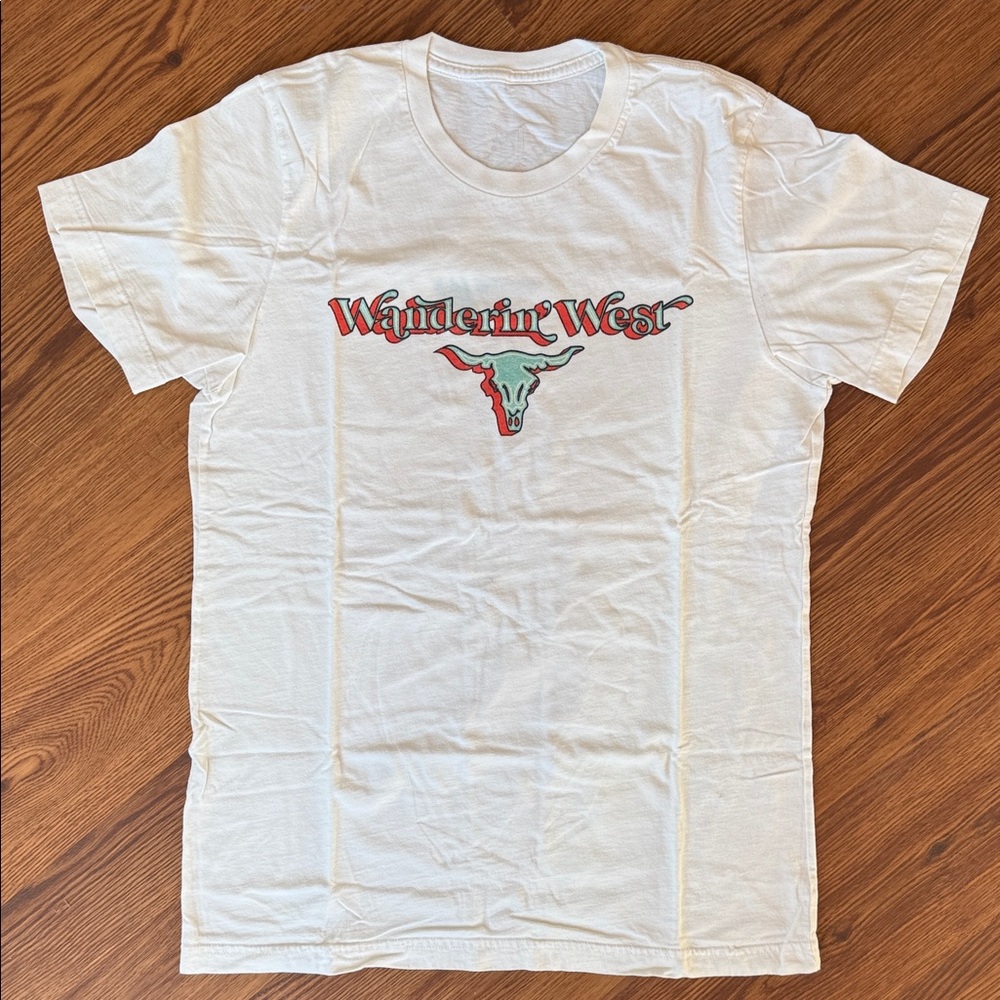 Western White Graphic Tee Longhorn